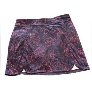 🟡🟡Callaway Navy and Red Patterned Apparel